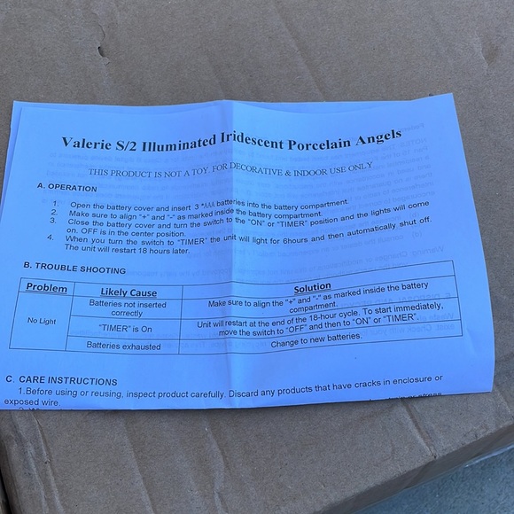 Valerie Parr Hill Set of 2 Illuminated Iridescent Porcelain Angels - Picture 8 of 9